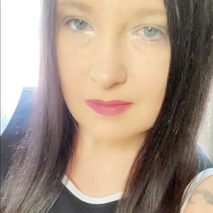 Meet your Posher, Devilyn